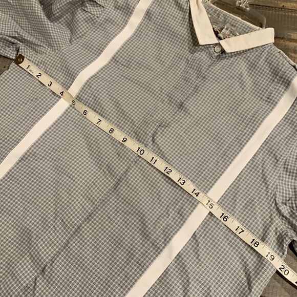 Vintage Gucci Women’s Shirt - Picture 4 of 5